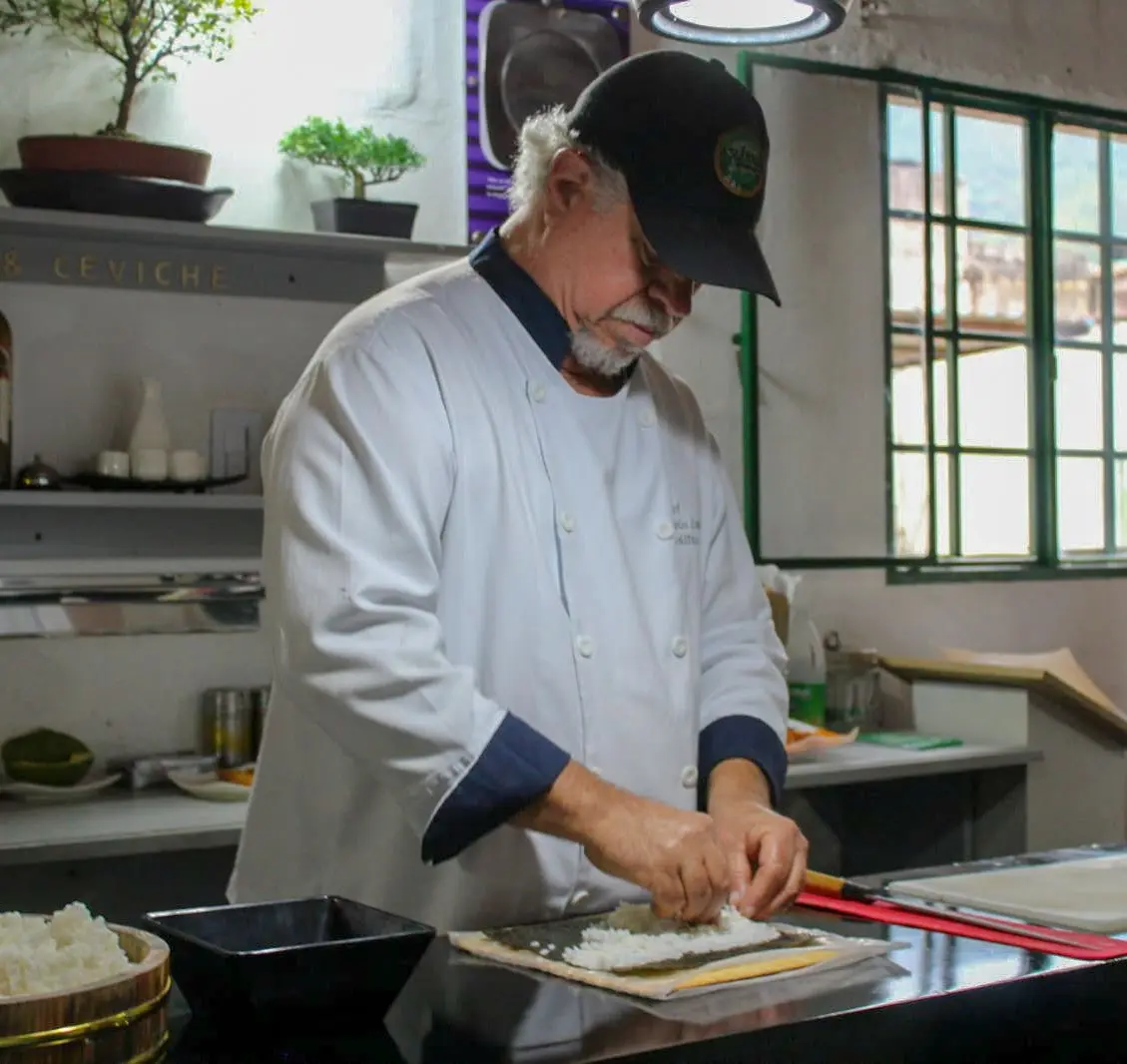 Asiático Restaurante